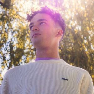 Meet your Posher, Pierre